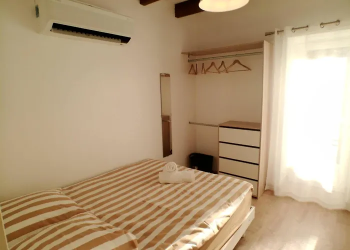 De Monas T2 40 M2 Confort