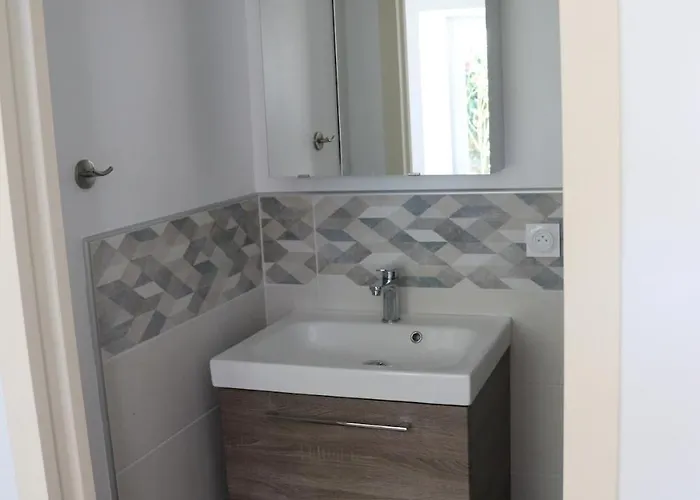 De Monas T2 40 M2 Confort * Civaux