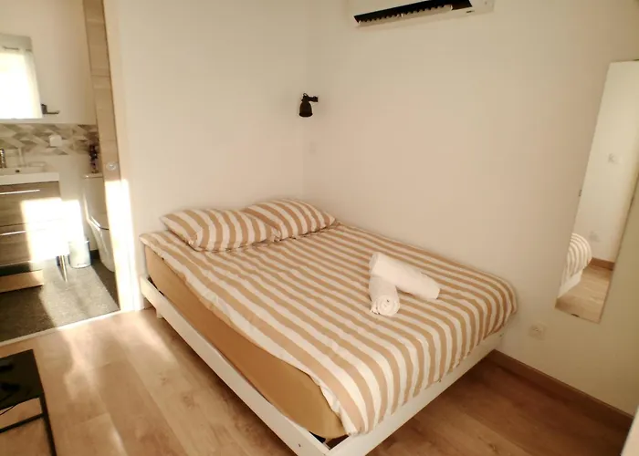 Apartamento De Monas T2 40 M2 Confort